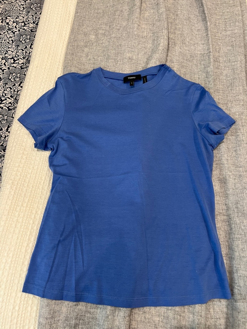 Theory Women's Short Sleeve Crewneck Tee in Royal Blue